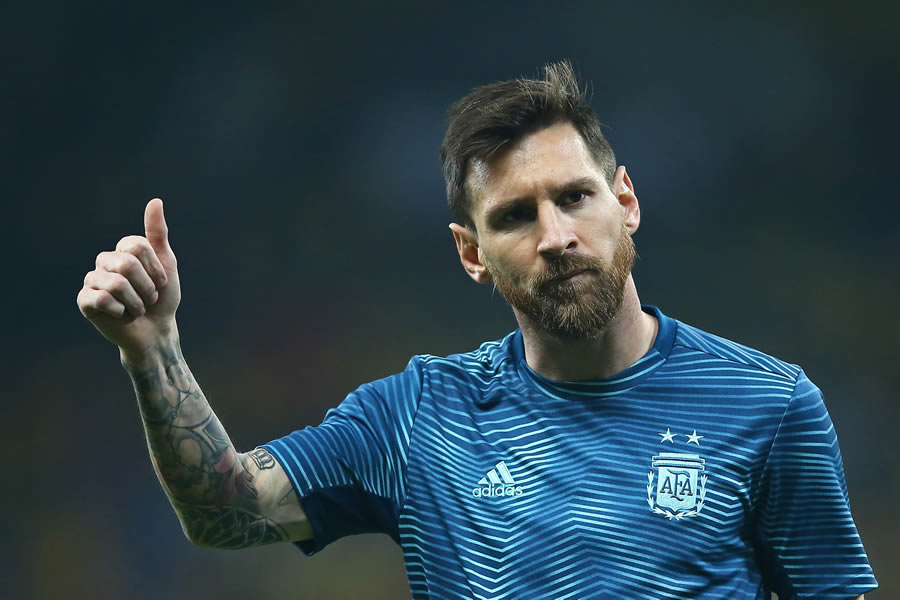 Lionel Messi fue suspendido por la Conmebol por tres meses, tras sus críticas al organismo. Foto: Mexsport.