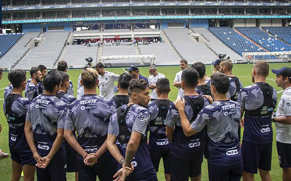 Mohamed sigue sumando retos a su regreso a Rayados. (Rayados)