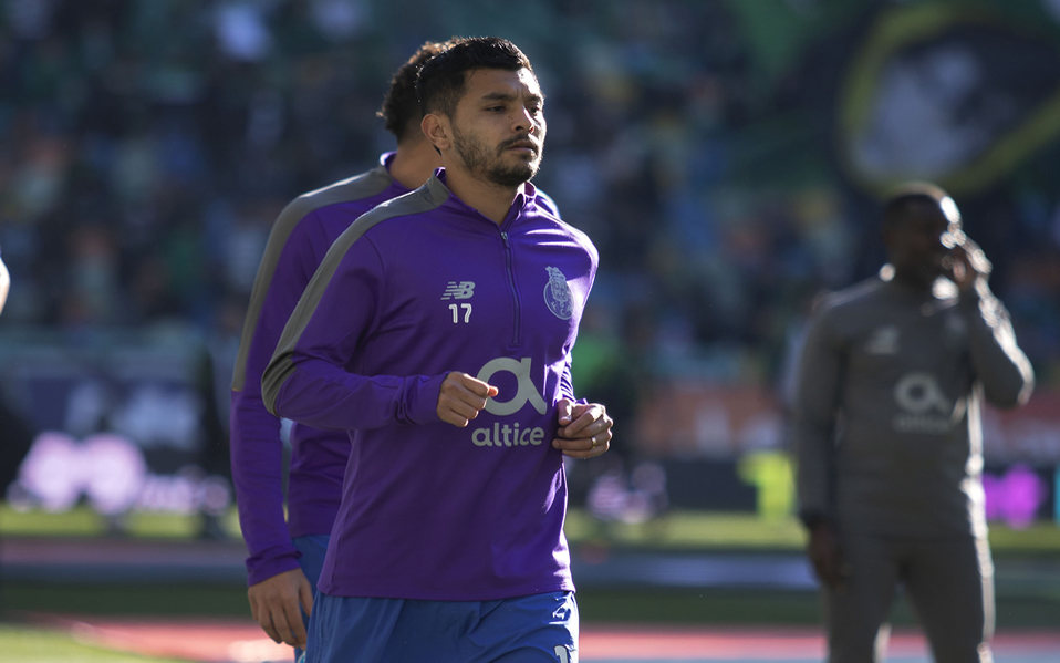 Jesús Corona no verá acción el fin de semana (IMAGO7)