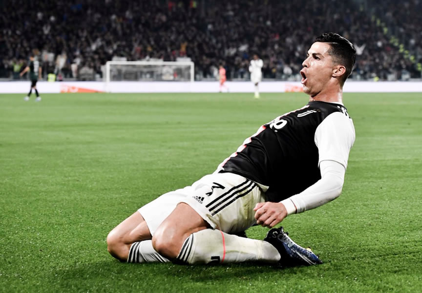 Cristiano Ronaldo abrió el camino del triunfo de la Juventus ante el Bolonia. Foto: @juventusfces