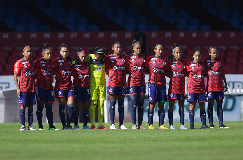 El equipo femenil del Veracruz la está pasando muy mal con los adeudos. Foto: Imago7