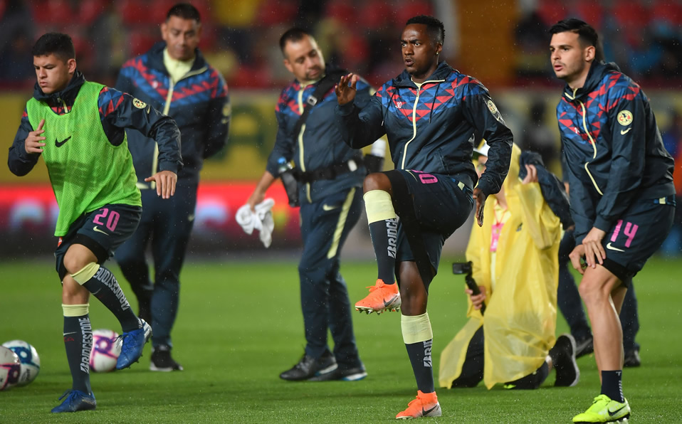 Los jugadores del América previo al duelo ante Necaxa. (Foto: Imago7)