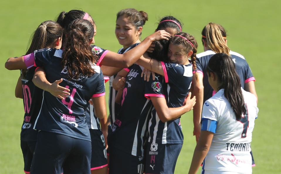 La celebración del primer gol regio. (Imago 7)