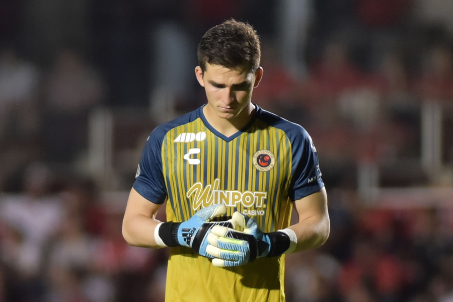 Sebastián Jurado no sabe lo que es ganar en Primera. (Fotos: Mexsport e Imago 7)