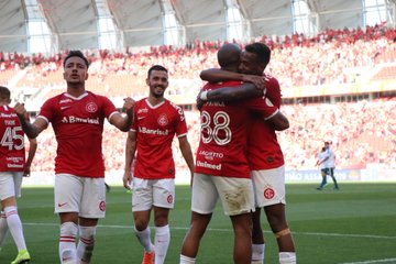 12. Internacional Porto Alegre - Brasil 65 MDE (Twitter @SCInternacional)