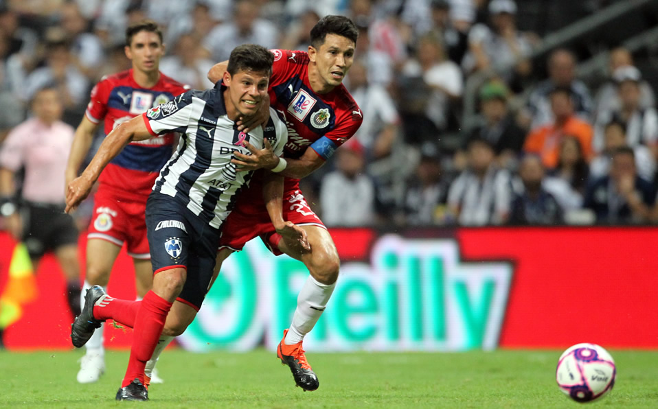 Ponchito González no pesó en el ataque. (Foto: Imago7)