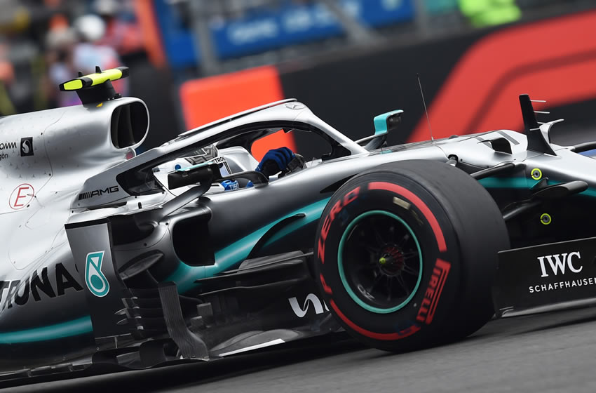 Lewis Hamilton en la práctica de este viernes. Foto: AFP