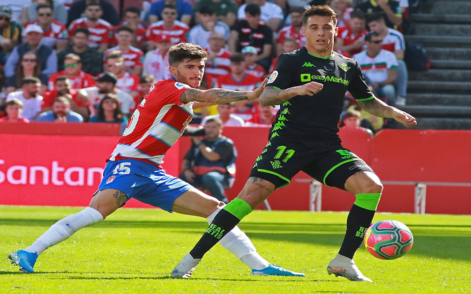 El Betis sigue en puestos de descenso (EFE