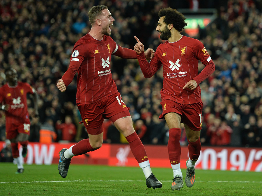 Mohamed Salah y Jordan Henderson fueron los que fraguaron la voltereta. (Foto: AFP)