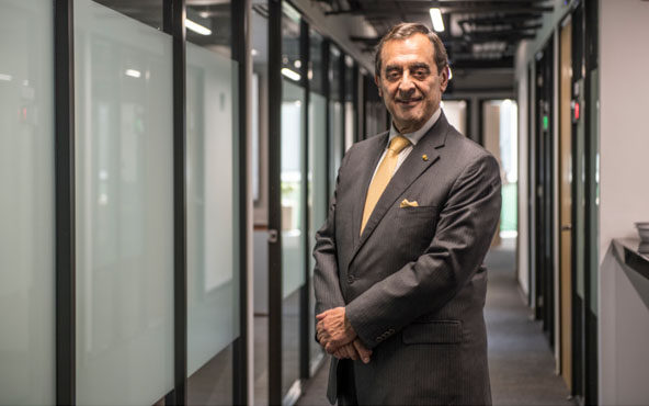 CARLOS EDUARDO REPRESAS: Presidente del Consejo de Administración de Nestlé, actual integrante del Patronato del Club Universidad.