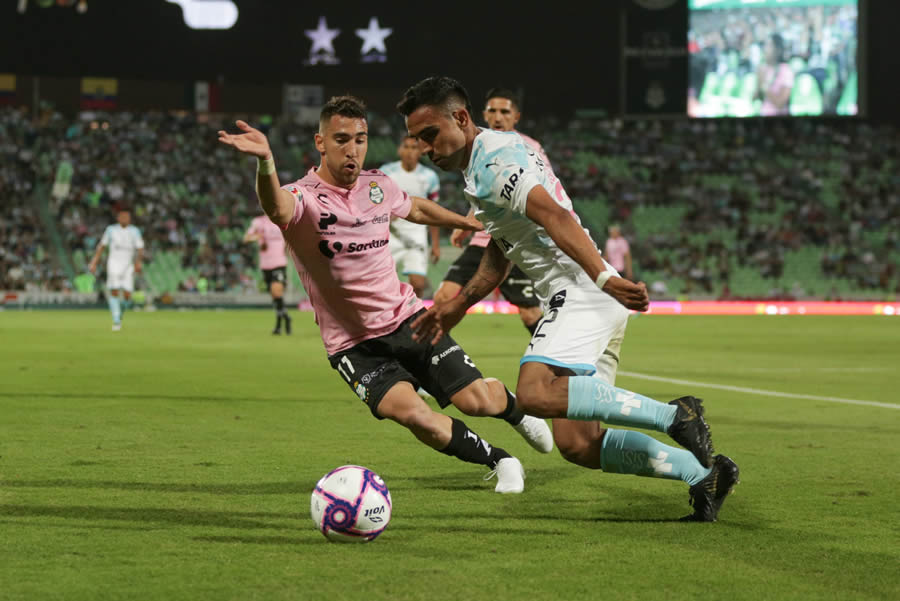 Santos y Gallos buscaron aprovechar el descanso de Necaxa.