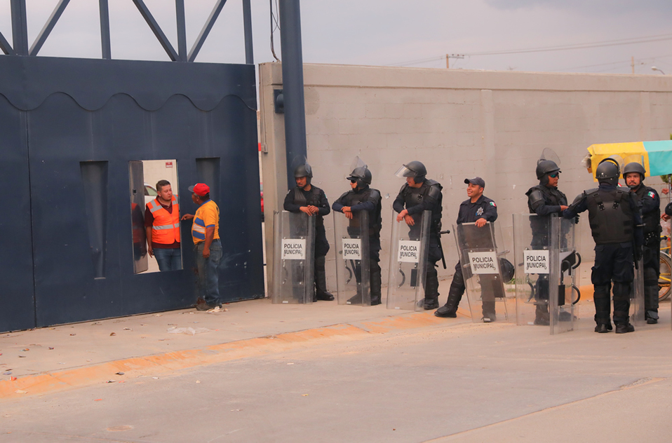 Sin el calor de la afición, así se llevó el partido. (Imago 7)