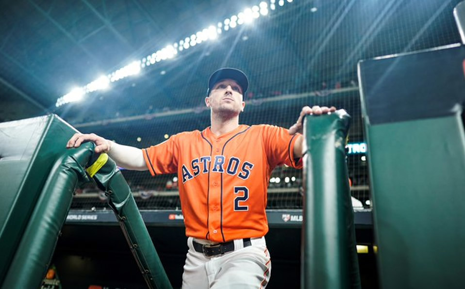 Los Astros utilizarán el uniforme con el que han triunfado en juegos clave en distintas ocasiones. (Foto: @MLB)