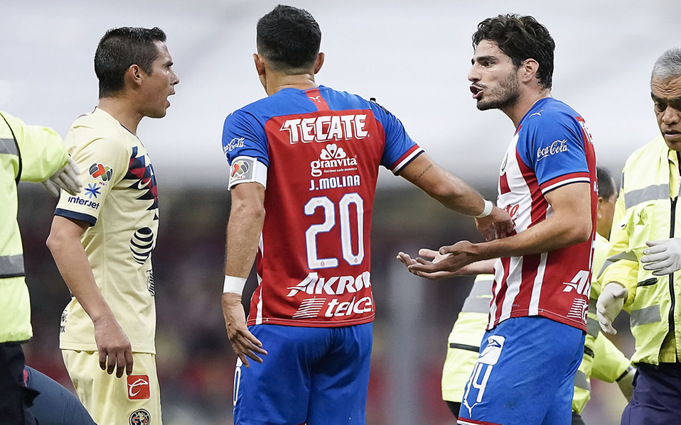 Antonio Briseño no juega desde el Clásico ante América (IMAGO7)