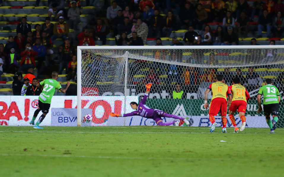Diego Rolán dio ligera esperanza a Bravos (IMAGO7)