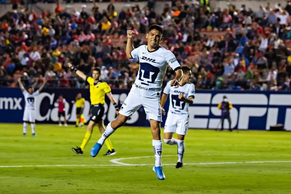 Martín Barragán | Pumas |  Su debut en liga se dio contra Atlas en la J16 donde incluso fue titular y acumuló sus únicos 69 minutos en la liga.