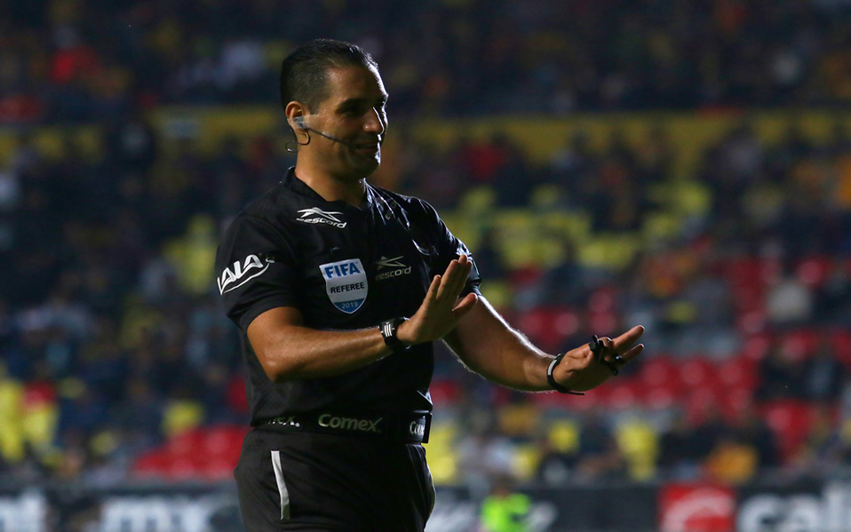 Roberto García Orozco tuvo mucho trabajo (IMAGO7)