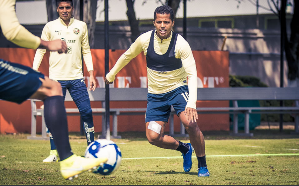 Durante el entrenamiento de este día. (ClubAmérica)
