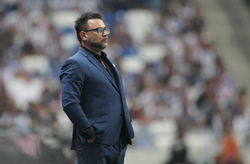 Mohamed es valorado por sus jugadores. Foto. Imago7