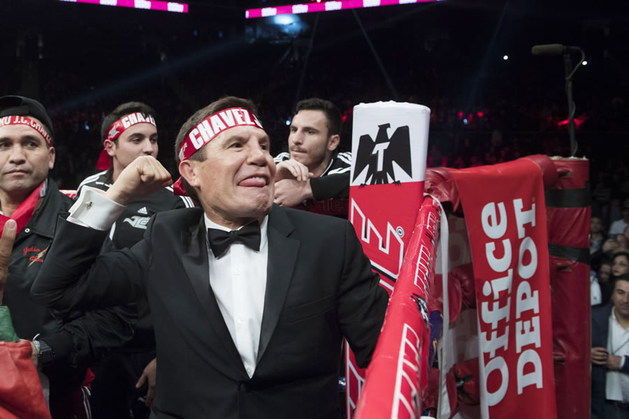 El César del Boxeo ha seguido de cerca la carrera del Canelo Álvarez. FOTO: MEXSPORT.