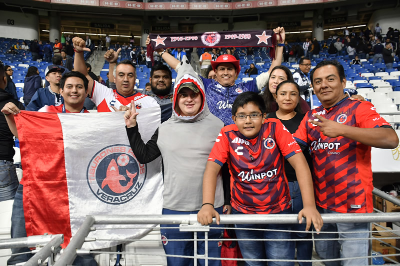 La noble afición de Veracruz se trasladó al BBVA. (Foto: Imago7)