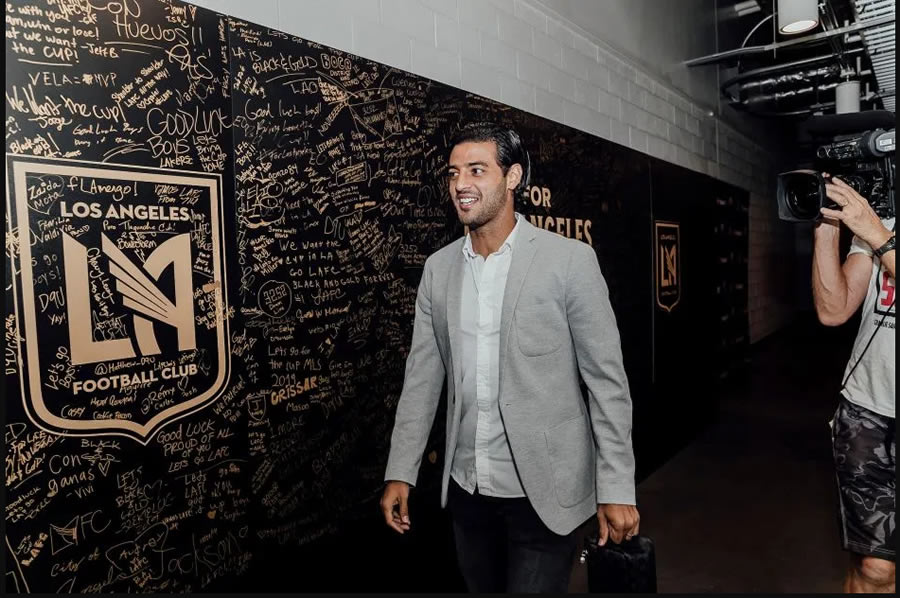 Vela no dudó en lanzar elogios hacia el Canelo Álvarez. FOTO: @LAFC