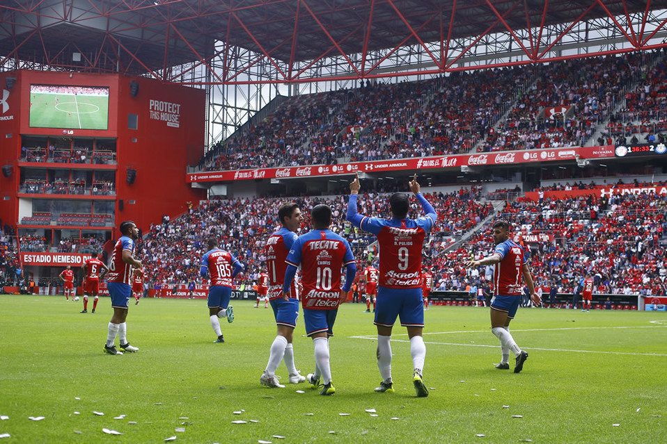 Chivas ganó y gustó en Toluca (FOTO: Imago7)