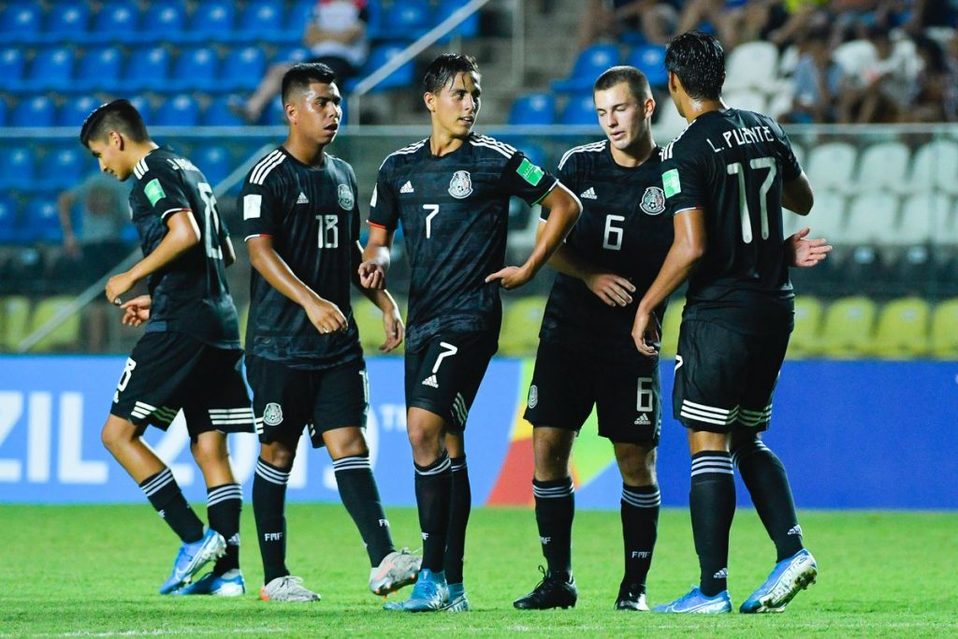 México en bica de un mejor rendimiento que le permita dejar en el camino a Japón.