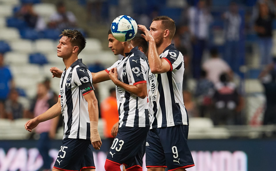 Janssen se fue feliz después de anotar su primer triplete en México. (Foto: Mexsport)