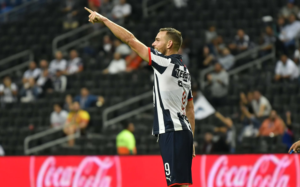 Janssen fue la figura del encuentro. (Foto: Imago7)