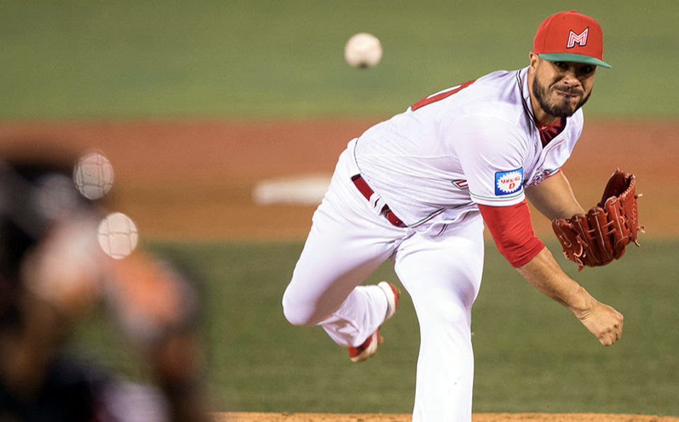 Durante estos tres juegos, el relevó transito sin recibir carrera durante 11.2 entradas. (Foto: WBSC)