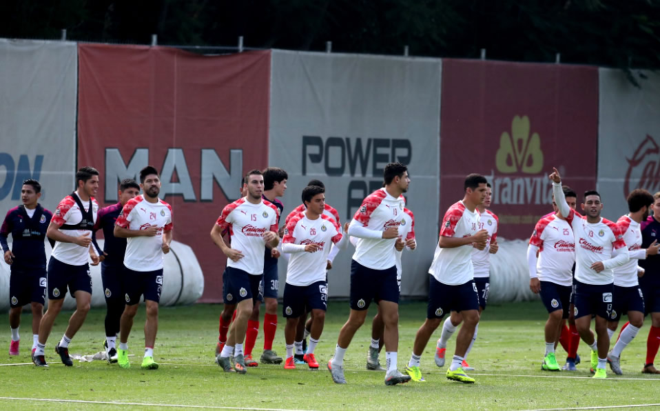 Abriendo mercado en gringolandia. (Chivas)