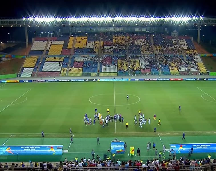 El partido estuvo a punto de llegar a los golpes.