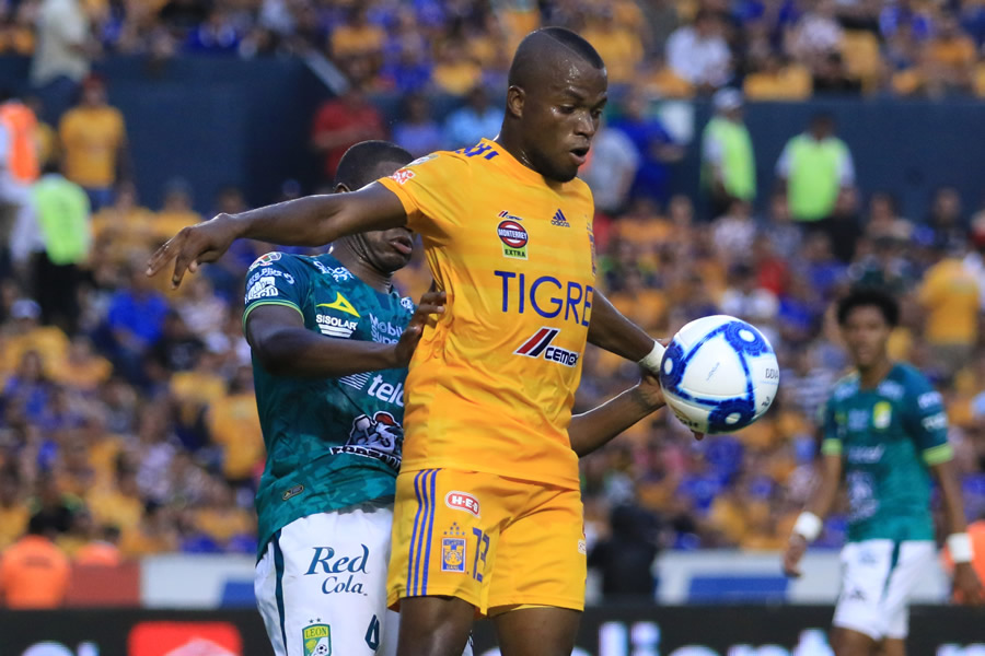 Enner Valencia ya trabaja con normalidad en Tigres. (Foto: Imago 7)