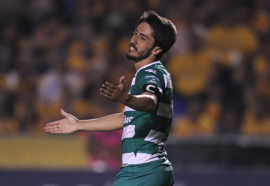 José Abella ha ganado dos títulos de Liga con Santos Laguna. FOTO: Imago7.