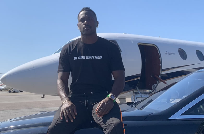 Antonio Brown envuelto en la polémica. Foto: @AB84