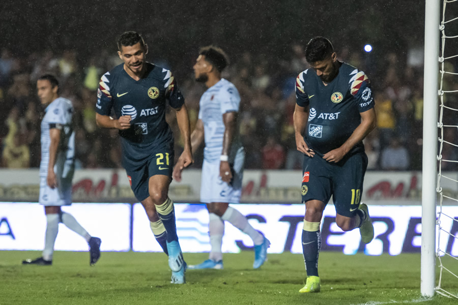Bruno Valdez celebró su gol con un mensaje a su pareja. (Fotos: Mexsport e Imago 7)