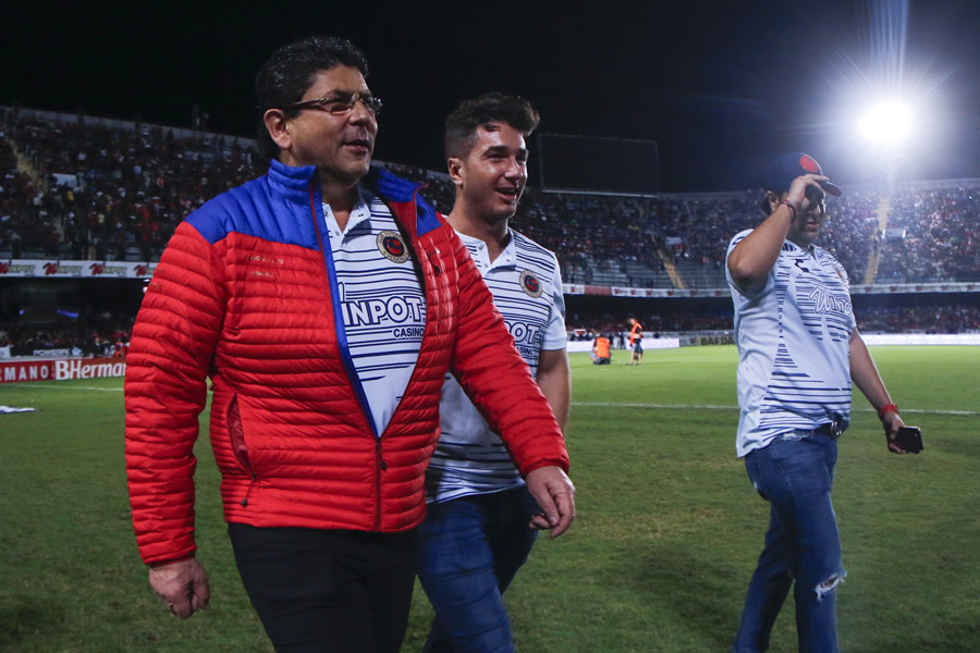 El directivo jarocho no tuvo pelos en la lengua y arremetió en contra de los directivos de la Liga MX. Foto: Imago7.