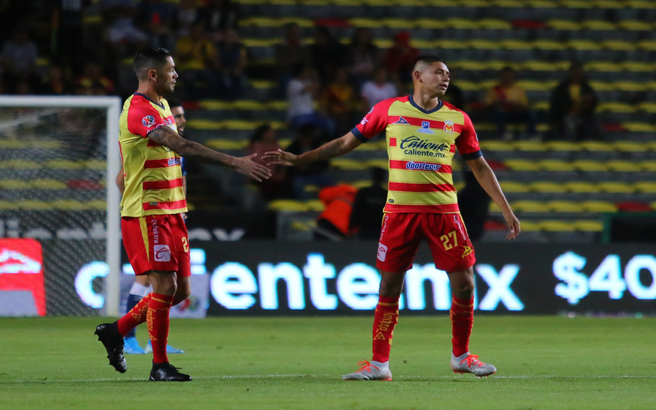 Rodrigo Millar felicitó a Miguel Sansores (IMAGO7)