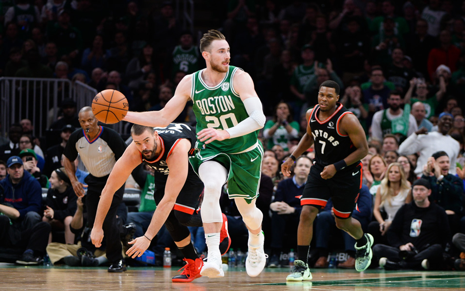 Gordon Hayward, fuera tres meses por una fractura (AFP)