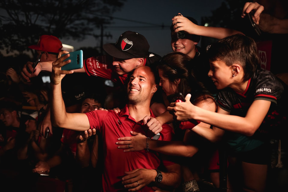 Más de 36 mil aficionados argentinos viajaron a Paraguay para la Final (FOTO: Conmebol)