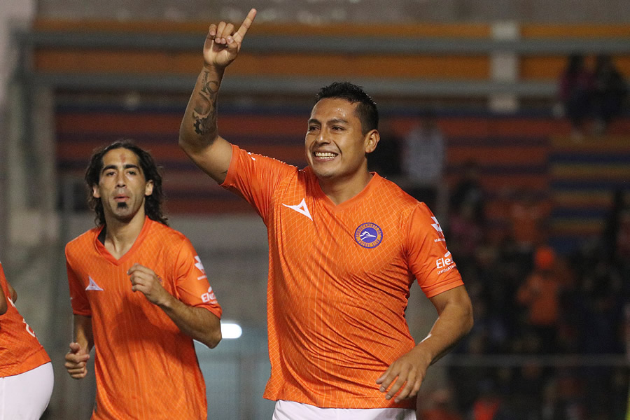 Omar Tejeda y Matías Britos le dieron el triunfo a Correcaminos. (Foto: Imago 7)