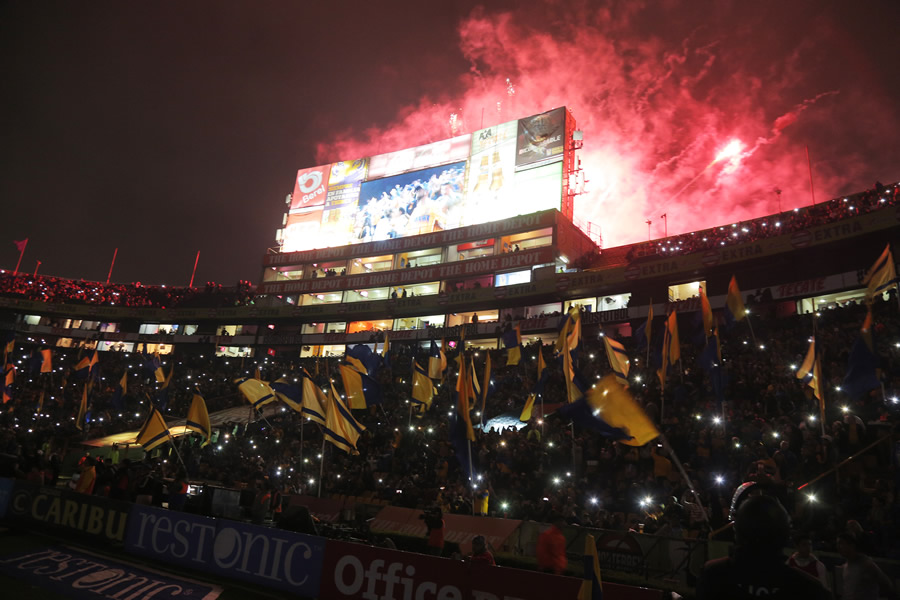 En las pantallas del Universitario se proyectaron videos de las anteriores 10 Liguillas. (Foto: Imago 7)