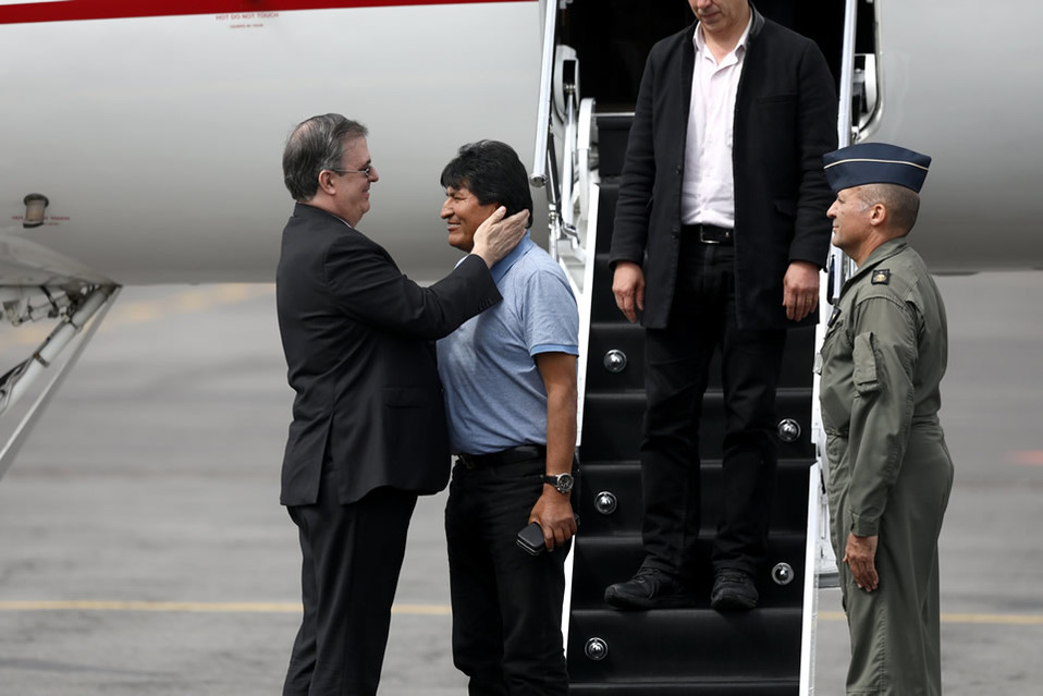 AMLO me salvó la vida: Evo Morales, al aterrizar en México