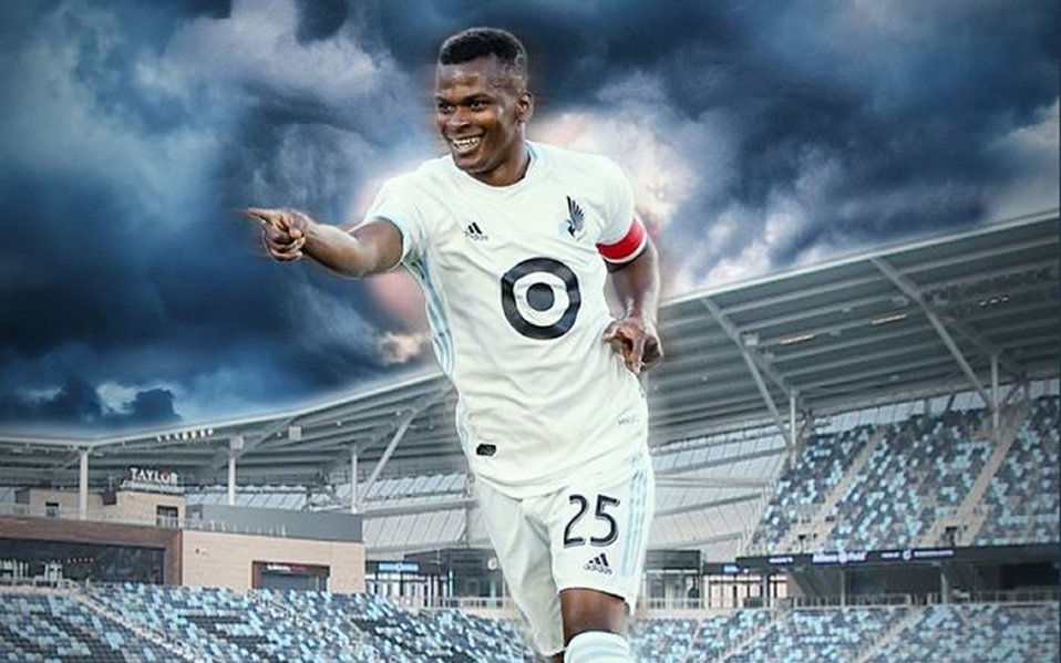 Darwin Quintero 'desaira' a la Liga MX (Twitter @darwinJR3)