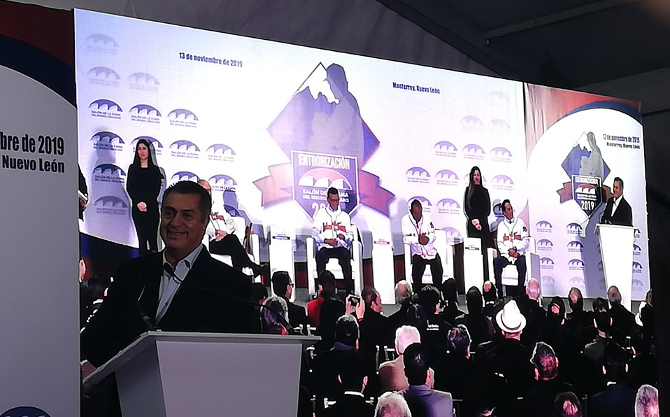 El Bronco cayó de sorpresa a la ceremonia. (Foto: MT)