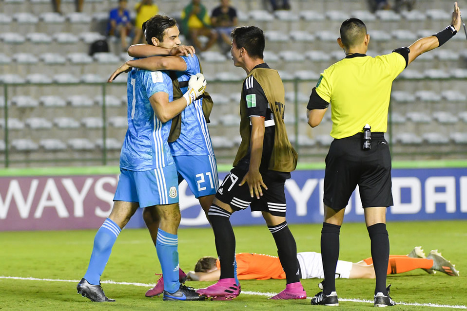 La caída de su selección ante el Tricolor en Semifinales del Mundial Sub 17 tocó fondo en algunos diarios y televisoras de los Países Bajos (FOTO: Ima