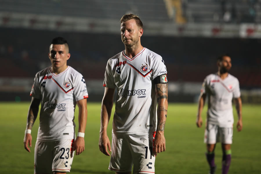Veracruz: Polaco Menéndez revela que solo le pagarán el 10% de adeudos - Medio Tiempo.com