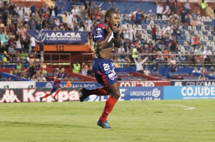 Leandro Paiva hizo hoy su primer gol del torneo con los Potros. FOTO: @Atlante