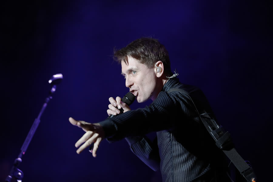 Los escoceses de Franz Ferdinand tocaron sus hits en el festival.  FOTO: Notimex